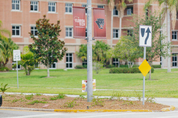 Florida Tech Banner Saver Double School