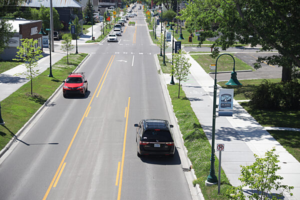 Street Pole Signage | BannerSaver Banner Brackets